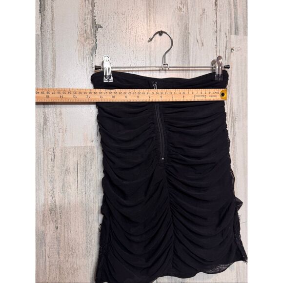 Windsor Privy Black Ruched Lace Mini Skirt | Bodycon Dressy Club Skirt Size Medi - Picture 8 of 11